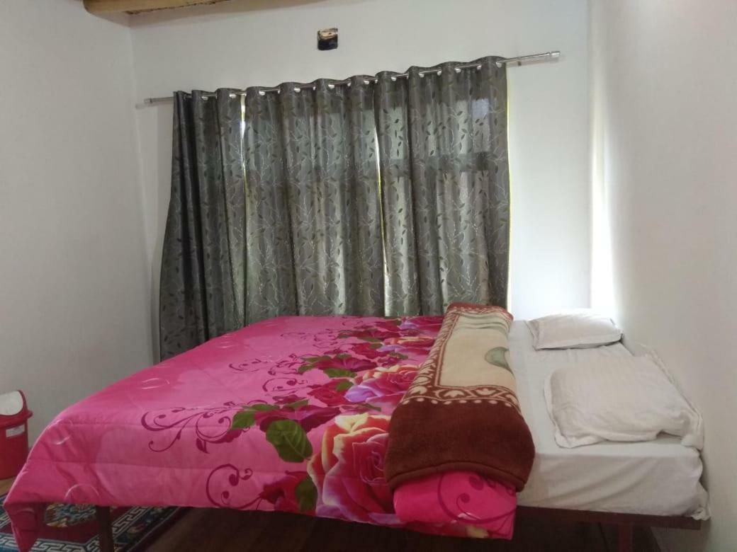 Chosdup Guest House ليه المظهر الخارجي الصورة